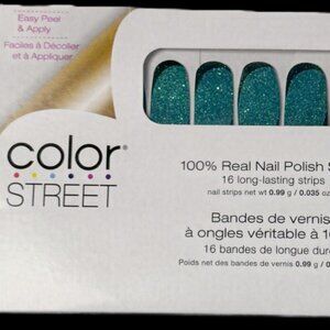 Color Street Nail Polish Strips - Feeling Pine - Glitter Design
